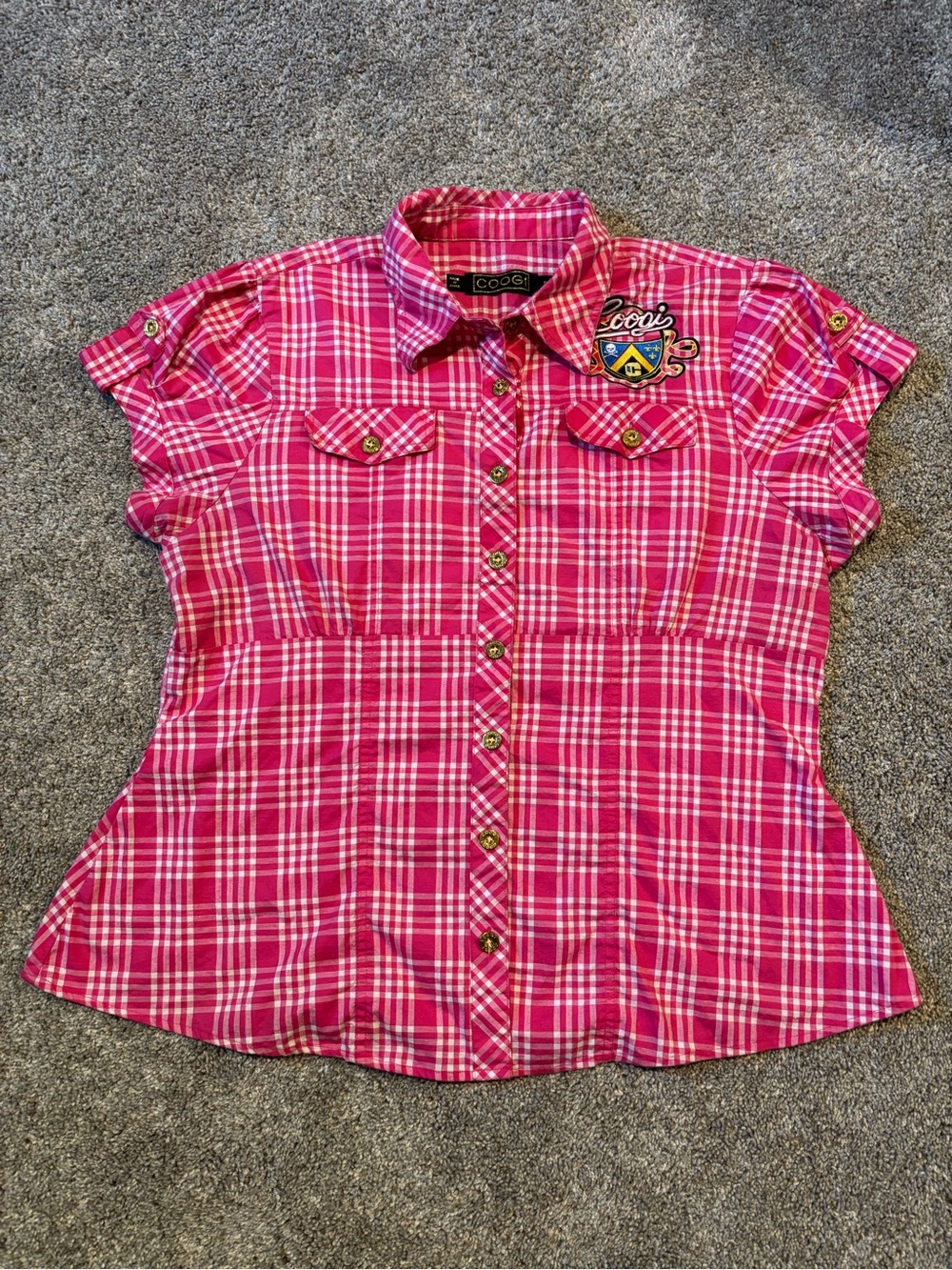 COOGI Vintage RARE Y2K Women’s Button Up Blouse Pink Bedazzled Gold Buttons XL